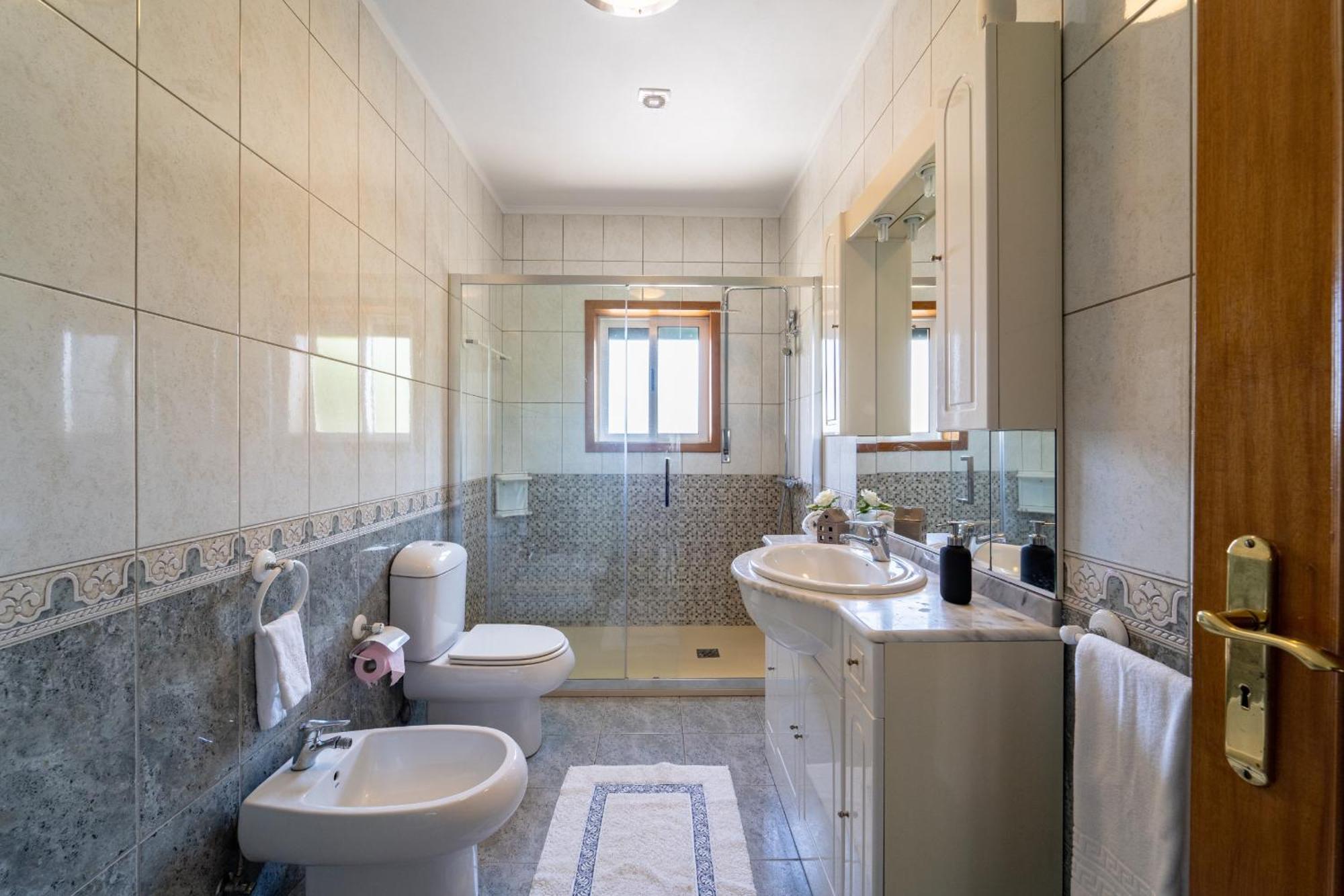 Gondomar Guimaraes - Moradia V3 Com Piscina Natural By House And People מראה חיצוני תמונה